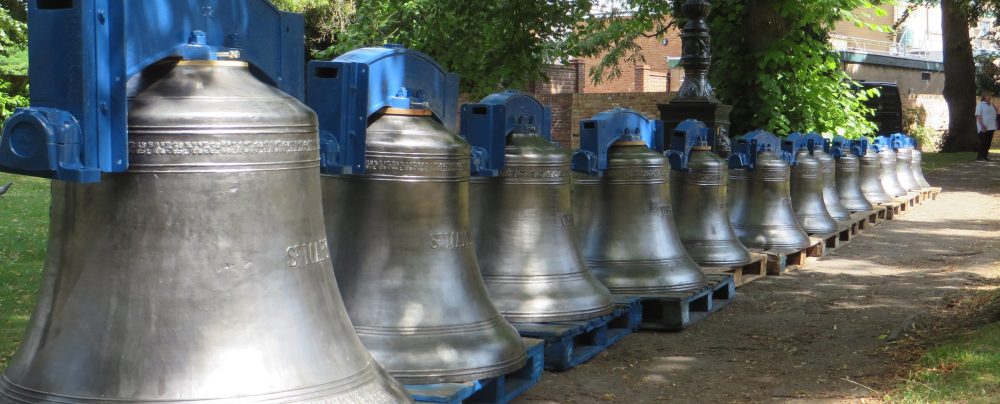 CHELTENHAM MINSTER BELLS